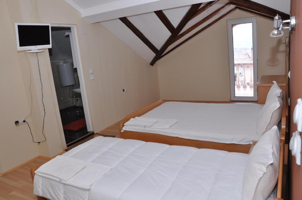Kompleks Fontana Vladičin Han Quarto foto