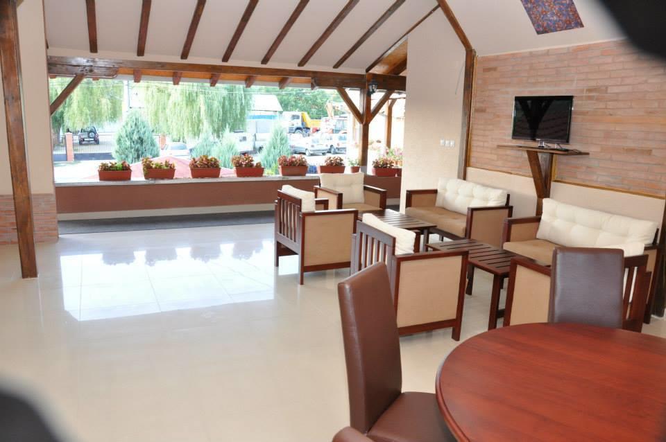 Kompleks Fontana Vladičin Han Exterior foto