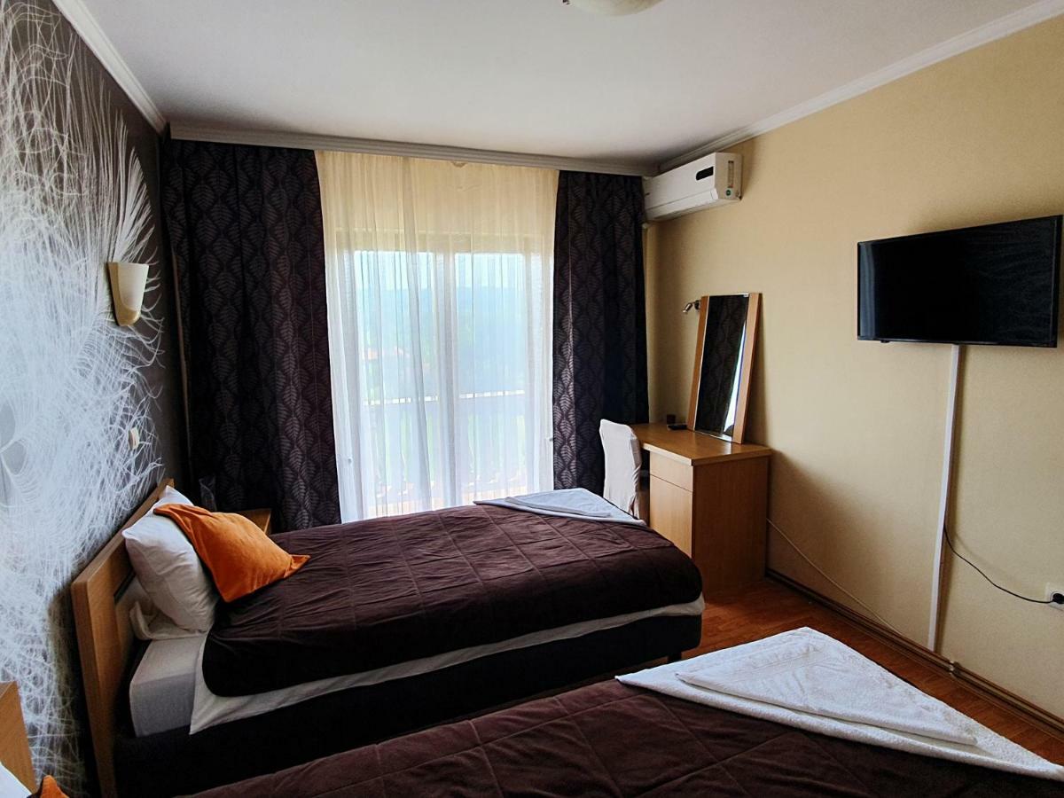 Kompleks Fontana Vladičin Han Exterior foto